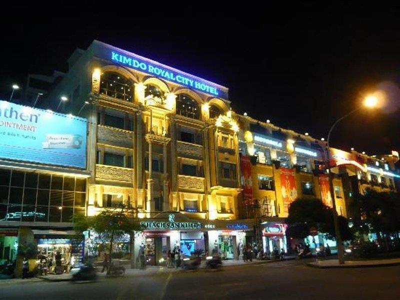 Royal Hotel Saigon Хошимин Екстериор снимка